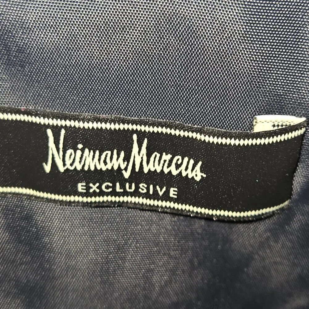 Jane Post NWT(Deadstock/Flawed) Exclusively Neiman Marcus Black Raincoat Size L